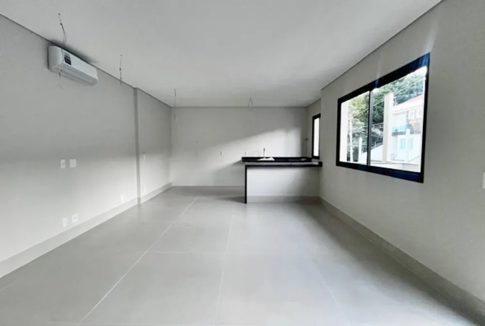 Sobrado, 3 quartos, 189 m² - Foto 1