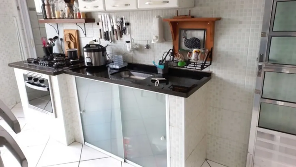 Sobrado, 2 quartos, 230 m² - Foto 2