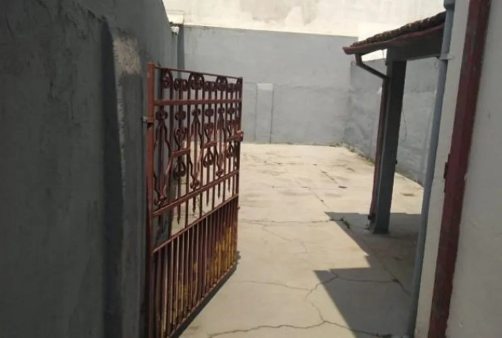 Casa, 1 quarto, 63 m² - Foto 1