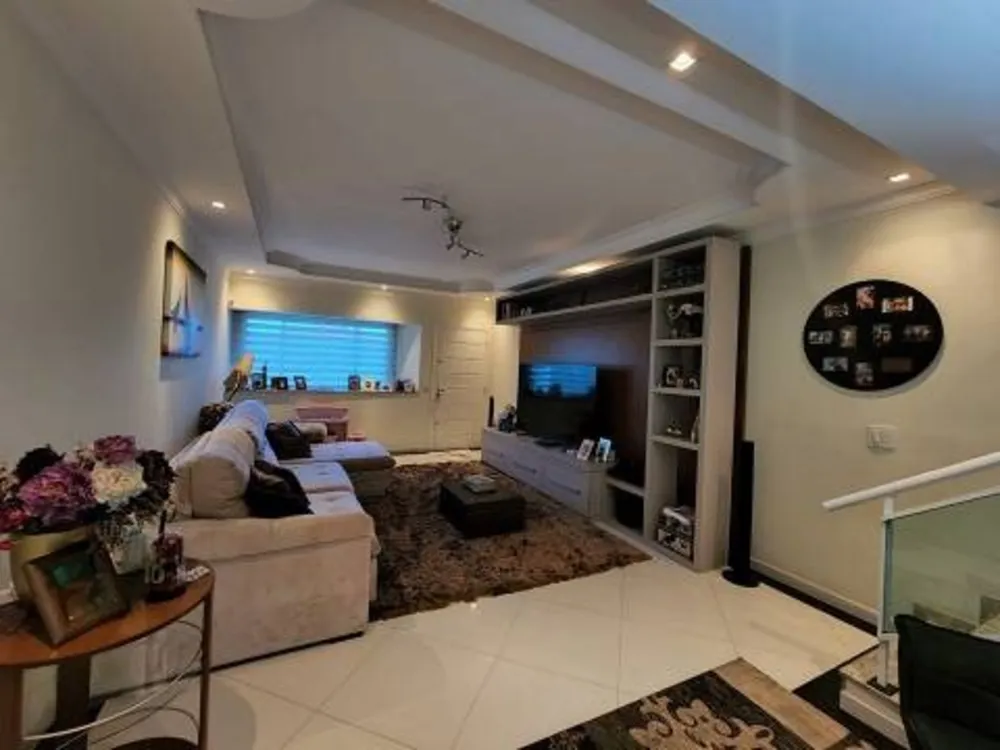 Sobrado, 3 quartos, 340 m² - Foto 1