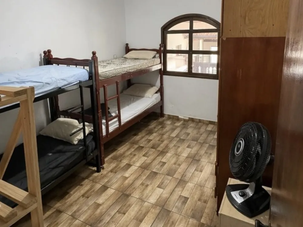 Casa, 6 quartos, 220 m² - Foto 4