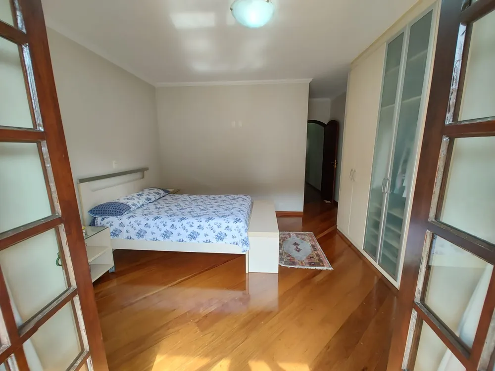 Sobrado, 3 quartos, 250 m² - Foto 1