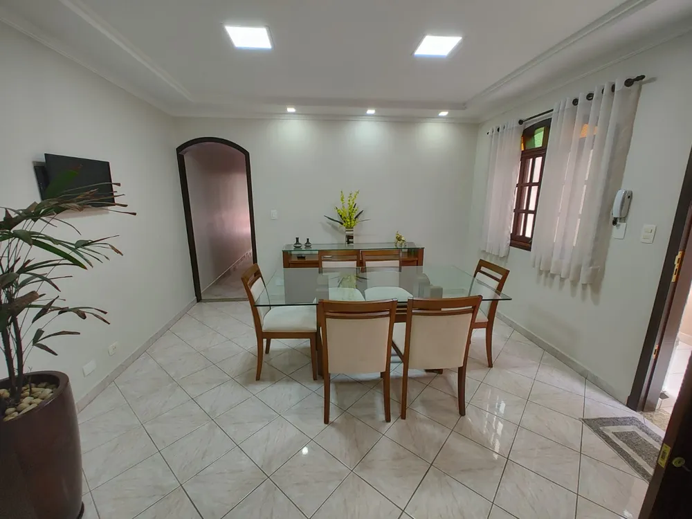 Sobrado, 3 quartos, 250 m² - Foto 3