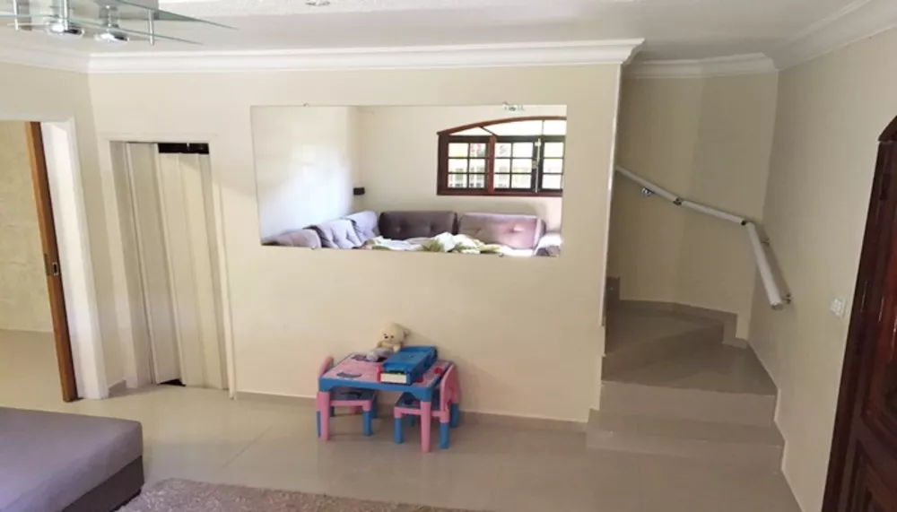 Casa à venda com 2 quartos, 75m² - Foto 4