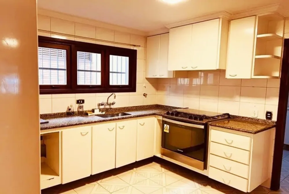 Sobrado, 4 quartos, 500 m² - Foto 2