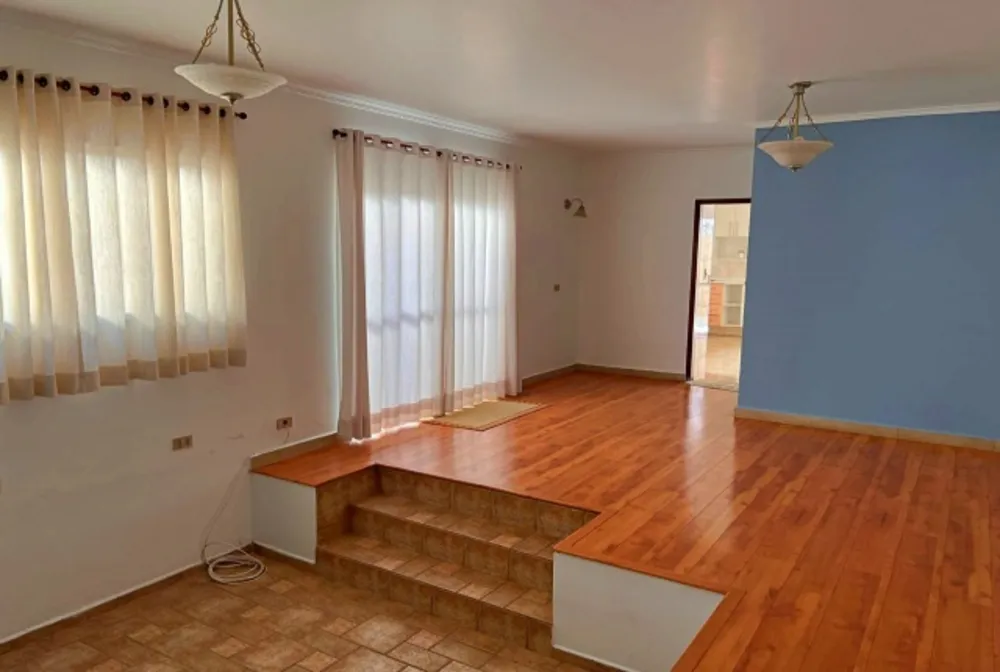 Sobrado, 3 quartos, 210 m² - Foto 1