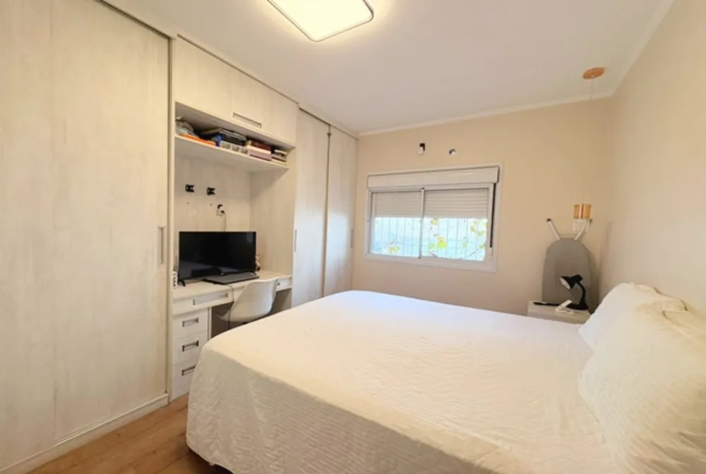 Casa, 4 quartos, 250 m² - Foto 12