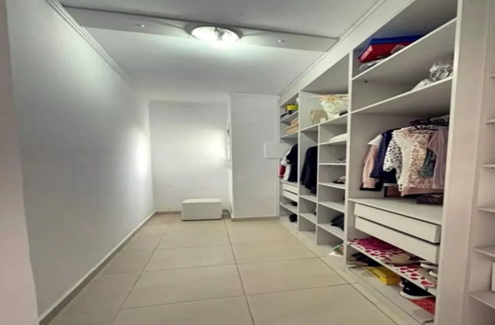 Sobrado, 3 quartos, 268 m² - Foto 3
