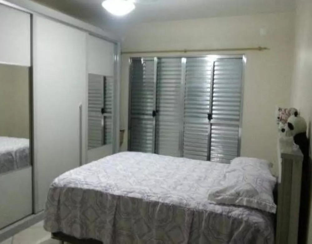 Sobrado à venda com 2 quartos, 160m² - Foto 4