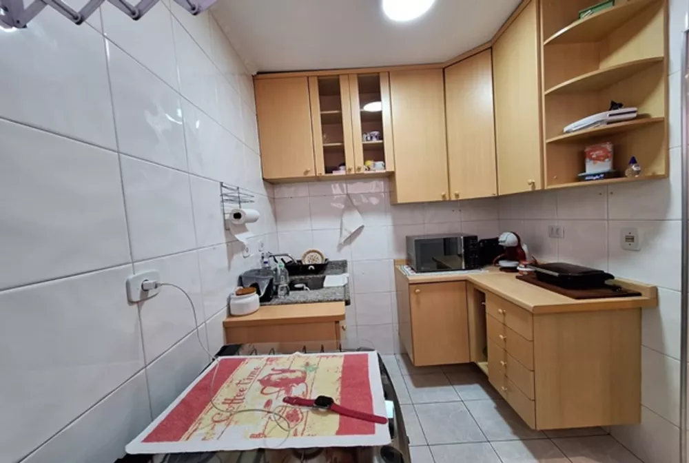 Apartamento à venda com 2 quartos, 60m² - Foto 4