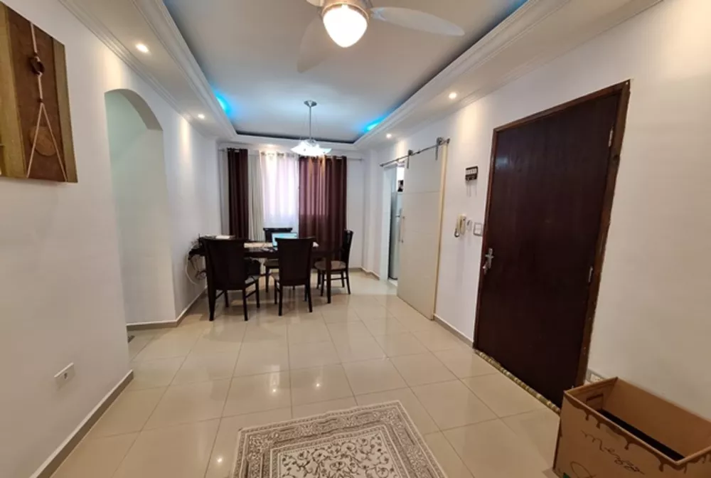 Apartamento à venda com 2 quartos, 60m² - Foto 3