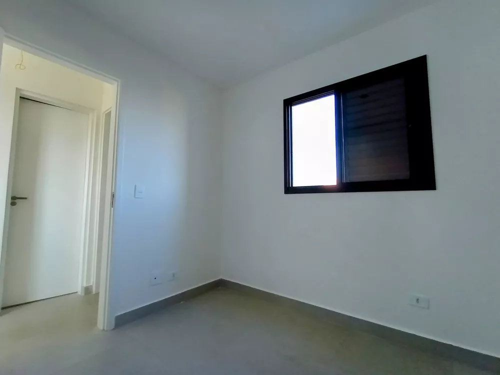 Apartamento à venda com 2 quartos, 37m² - Foto 14