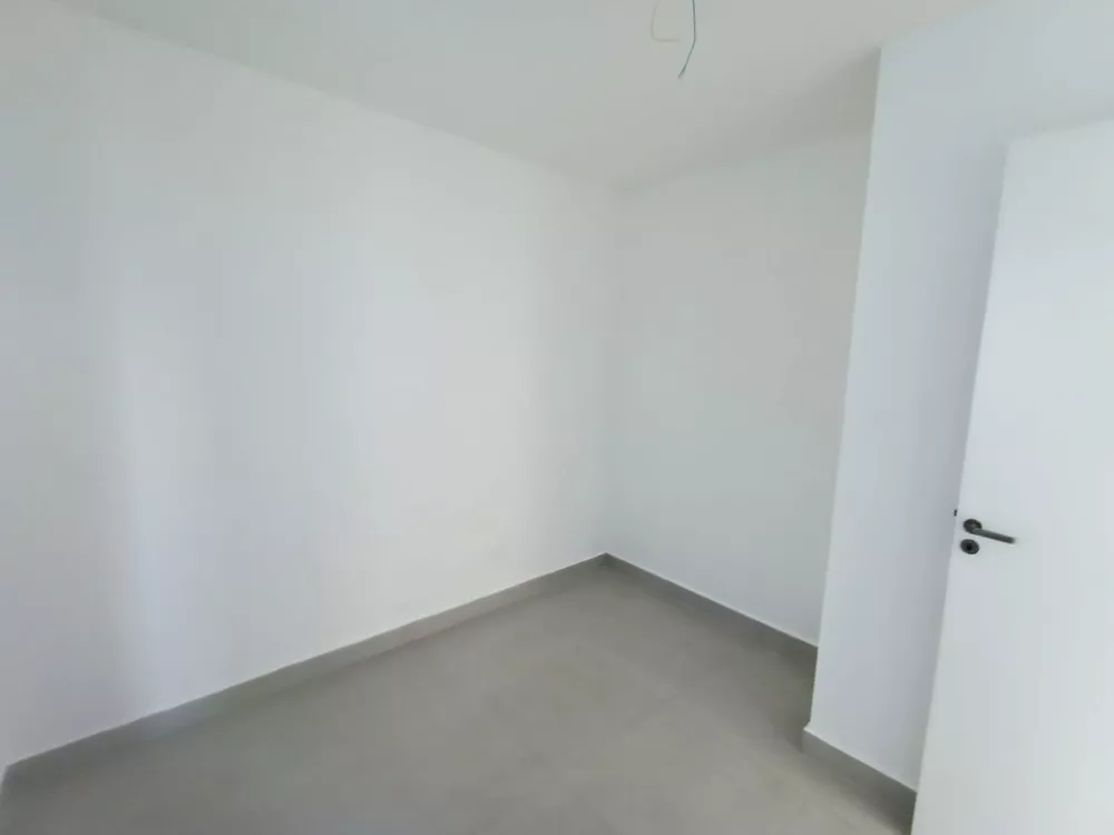 Apartamento à venda com 2 quartos, 37m² - Foto 17