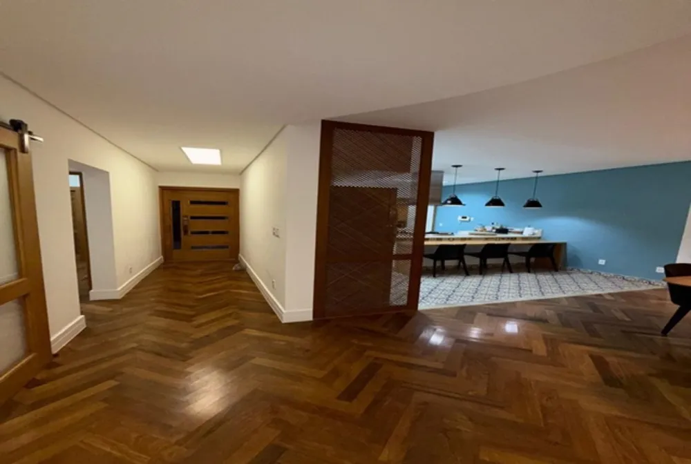 Casa, 3 quartos, 211 m² - Foto 4