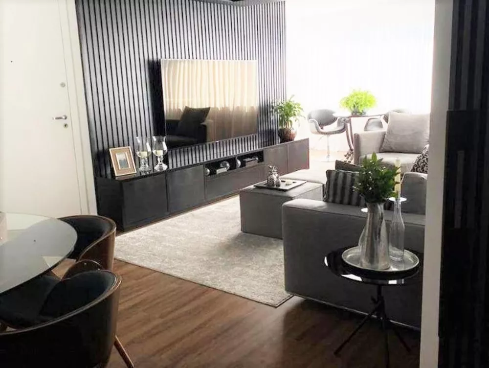 Apartamento à venda com 3 quartos, 116m² - Foto 2