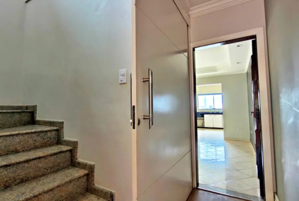 Sobrado, 3 quartos, 231 m² - Foto 4