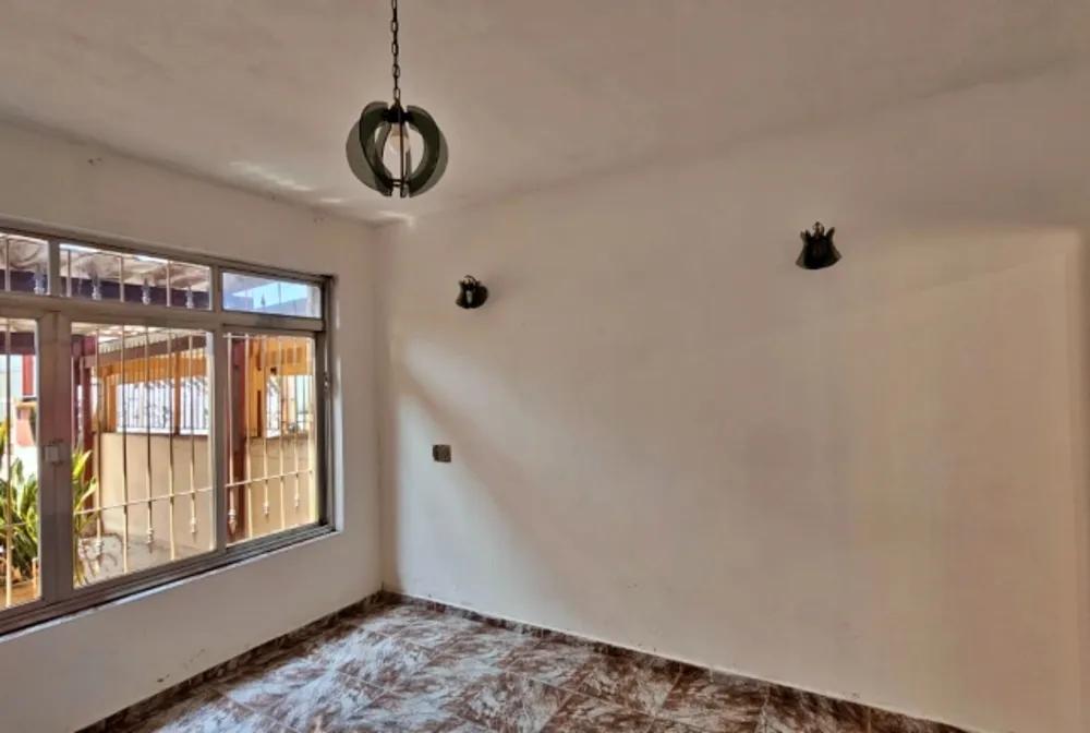 Casa, 2 quartos, 175 m² - Foto 1