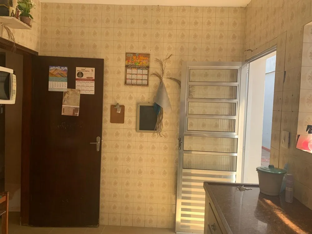 Casa, 3 quartos, 183 m² - Foto 2
