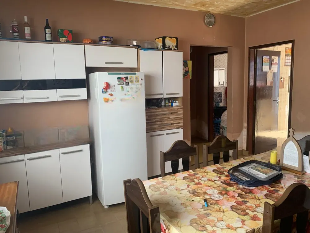 Casa, 3 quartos, 183 m² - Foto 2
