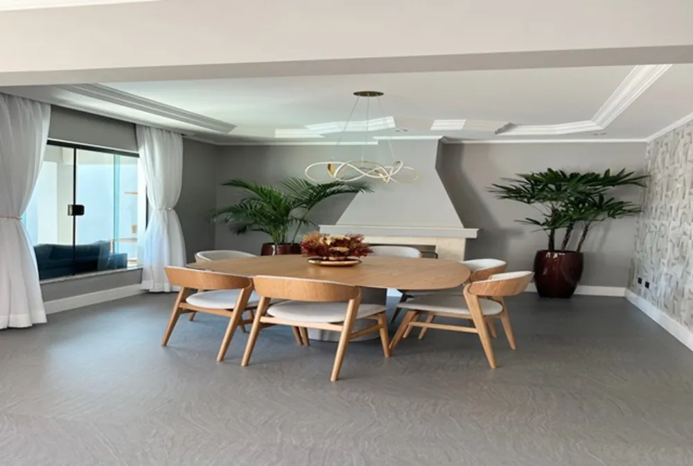 Sobrado, 4 quartos, 340 m² - Foto 1