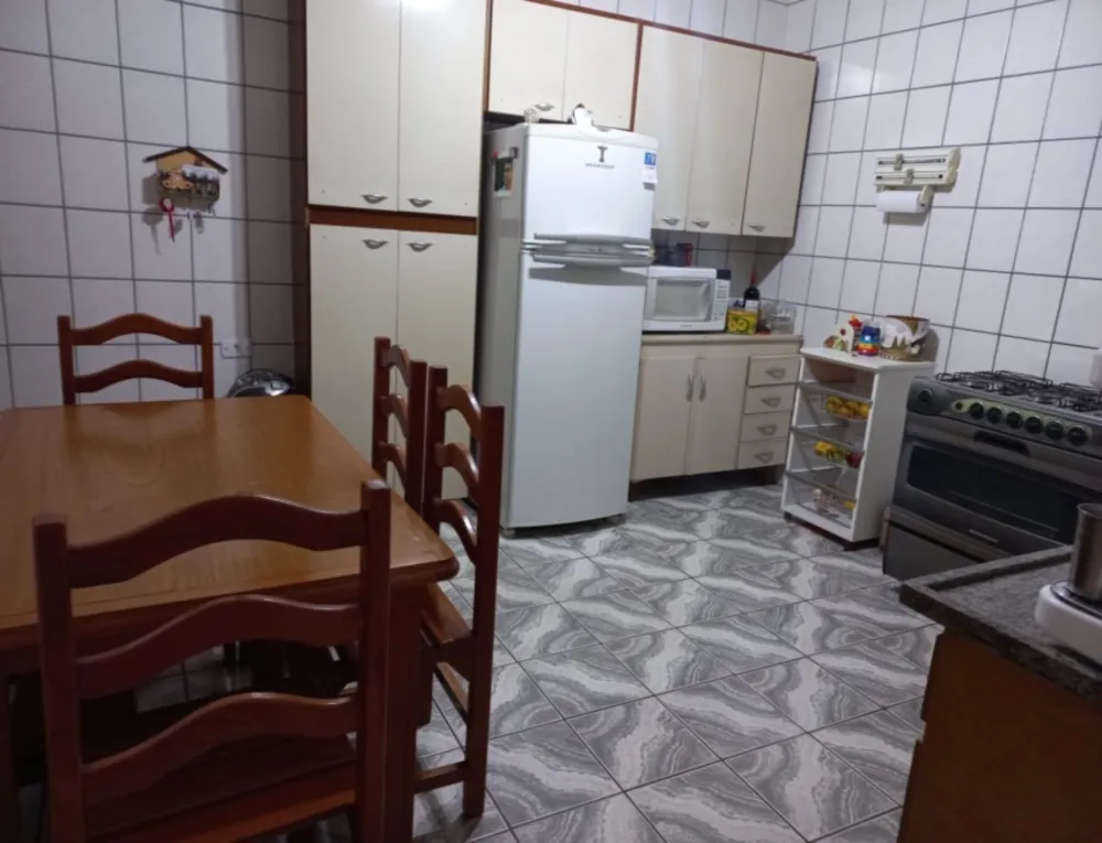 Sobrado, 2 quartos, 180 m² - Foto 1