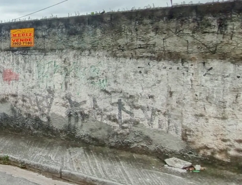 Loteamento e Condomínio, 1350 m² - Foto 4