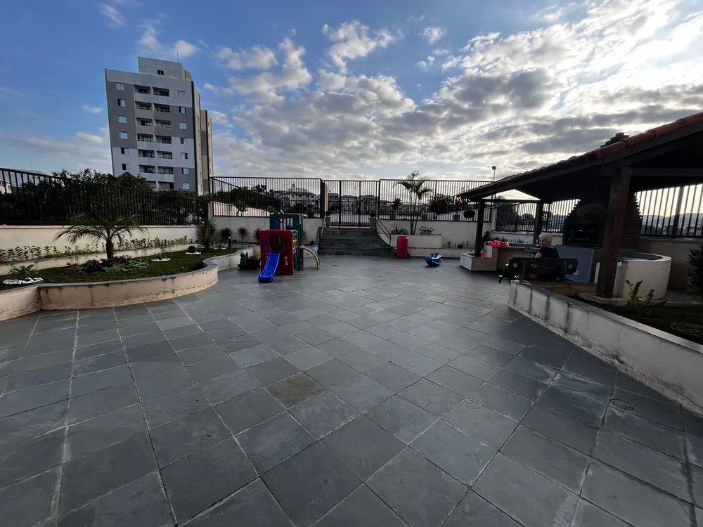 Apartamento, 2 quartos, 60 m² - Foto 2