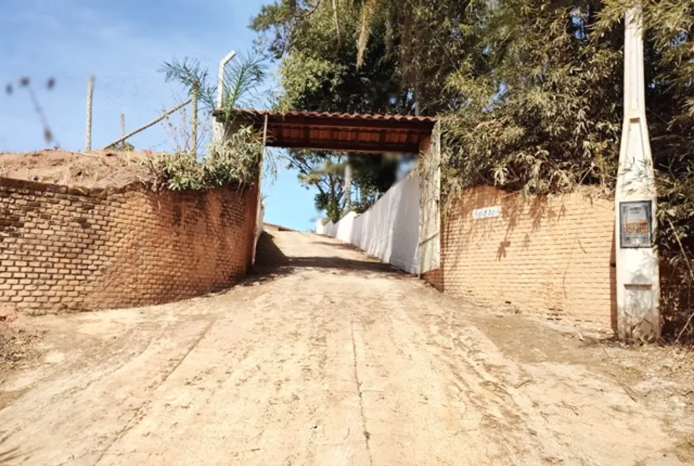 Chácara, 2 quartos, 250 m² - Foto 1