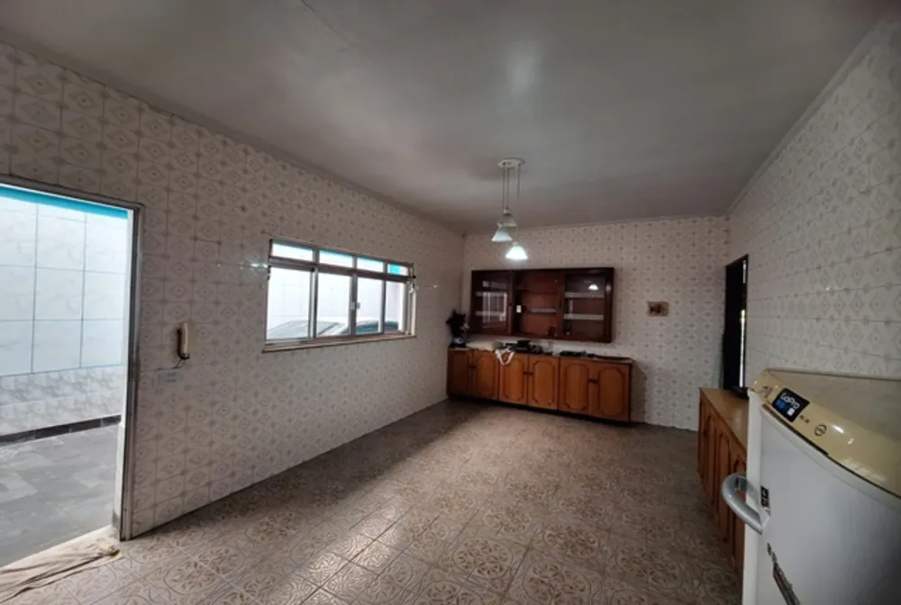 Casa, 3 quartos, 223 m² - Foto 1