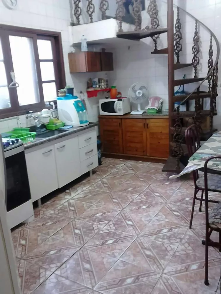 Sobrado à venda com 3 quartos, 219m² - Foto 6