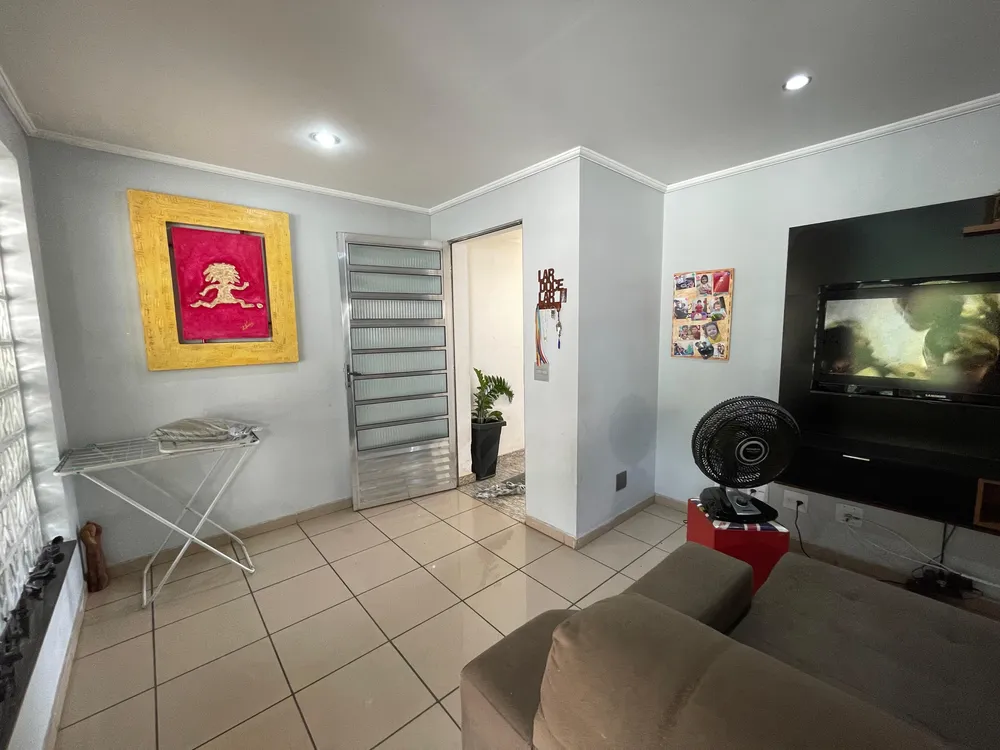 Casa, 2 quartos, 500 m² - Foto 1