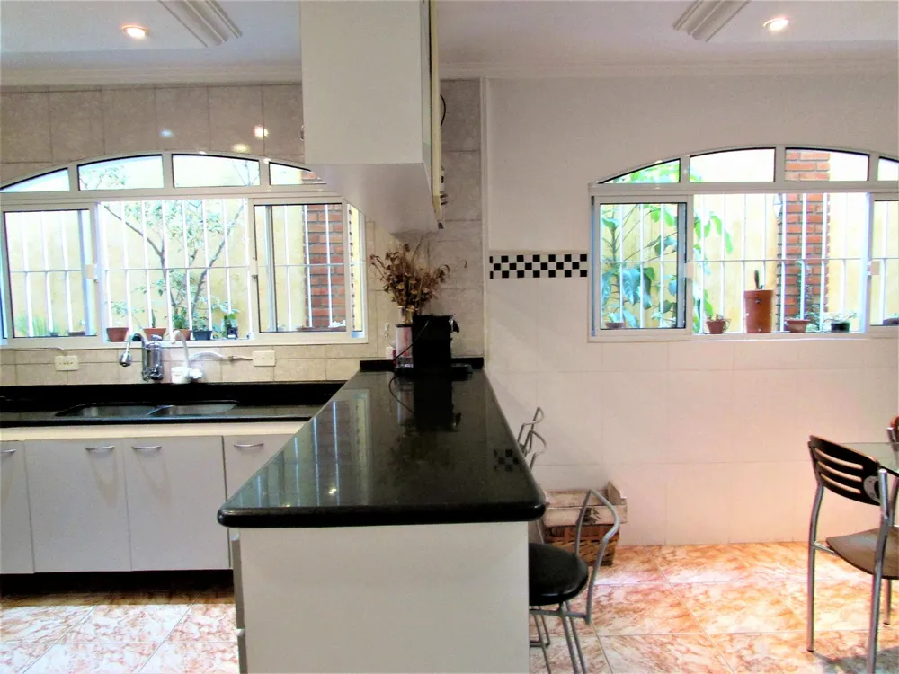 Sobrado, 3 quartos, 290 m² - Foto 5