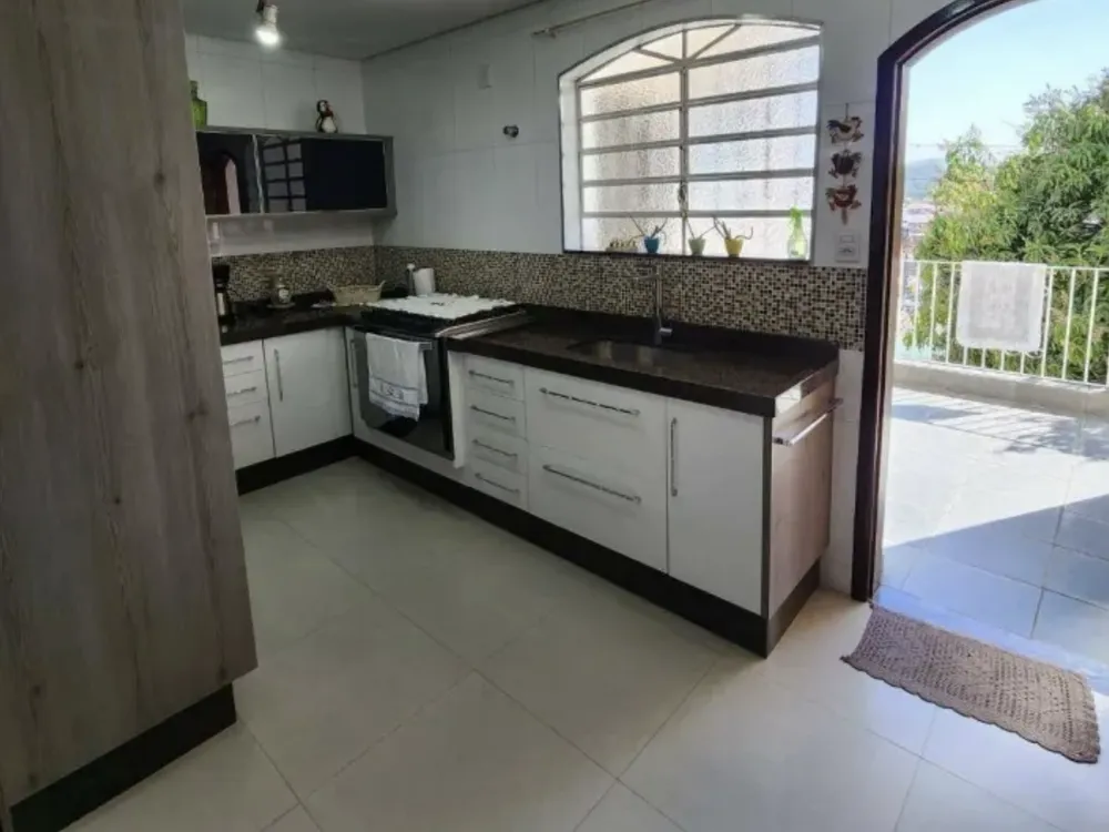 Casa, 3 quartos, 273 m² - Foto 3