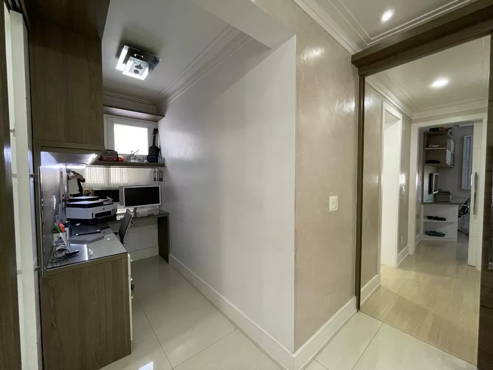 Apartamento à venda com 3 quartos, 131m² - Foto 16