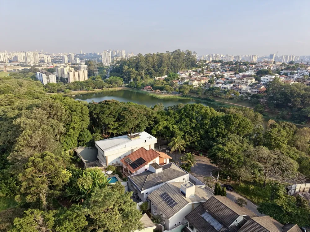 Sobrado, 3 quartos, 388 m² - Foto 1