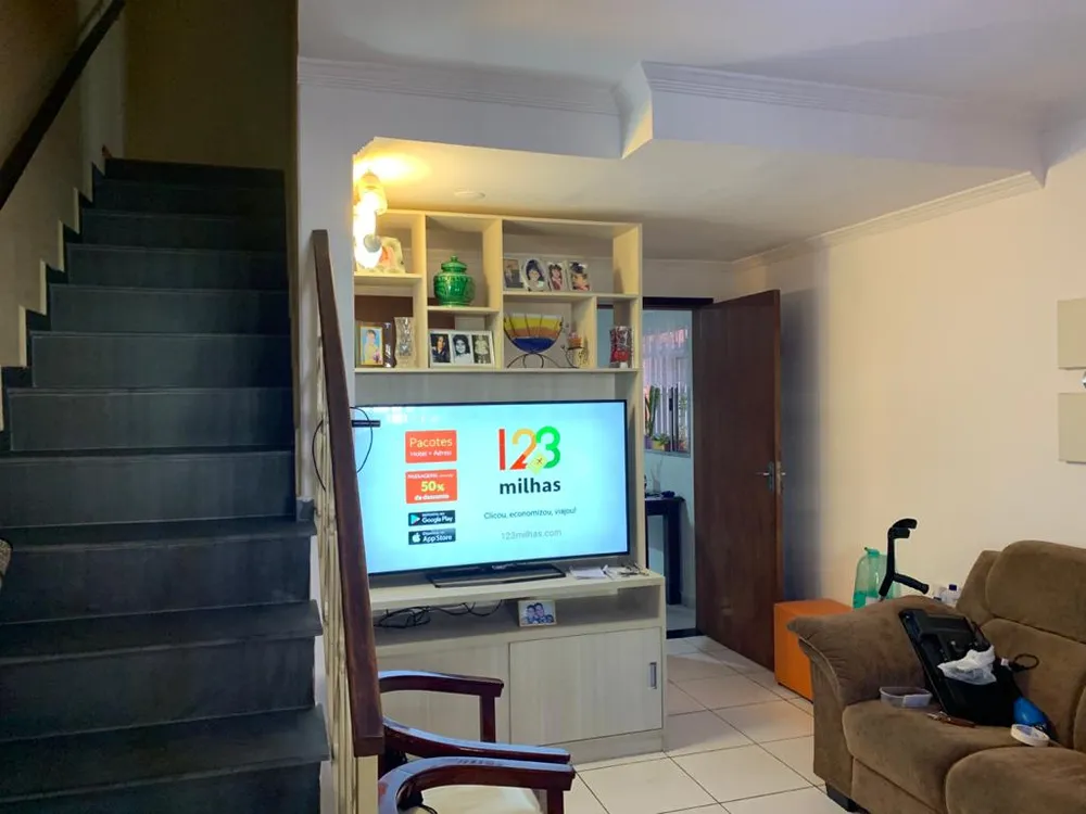 Sobrado, 3 quartos, 254 m² - Foto 1