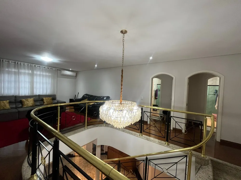 Sobrado, 4 quartos, 943 m² - Foto 1