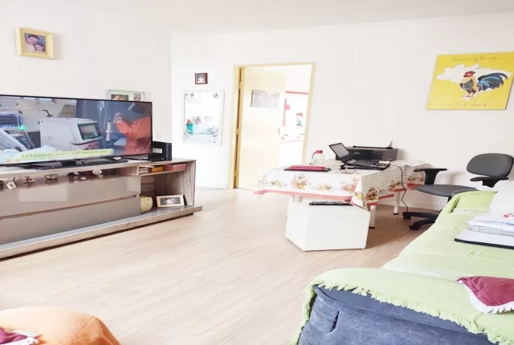 Apartamento à venda com 2 quartos, 50m² - Foto 3