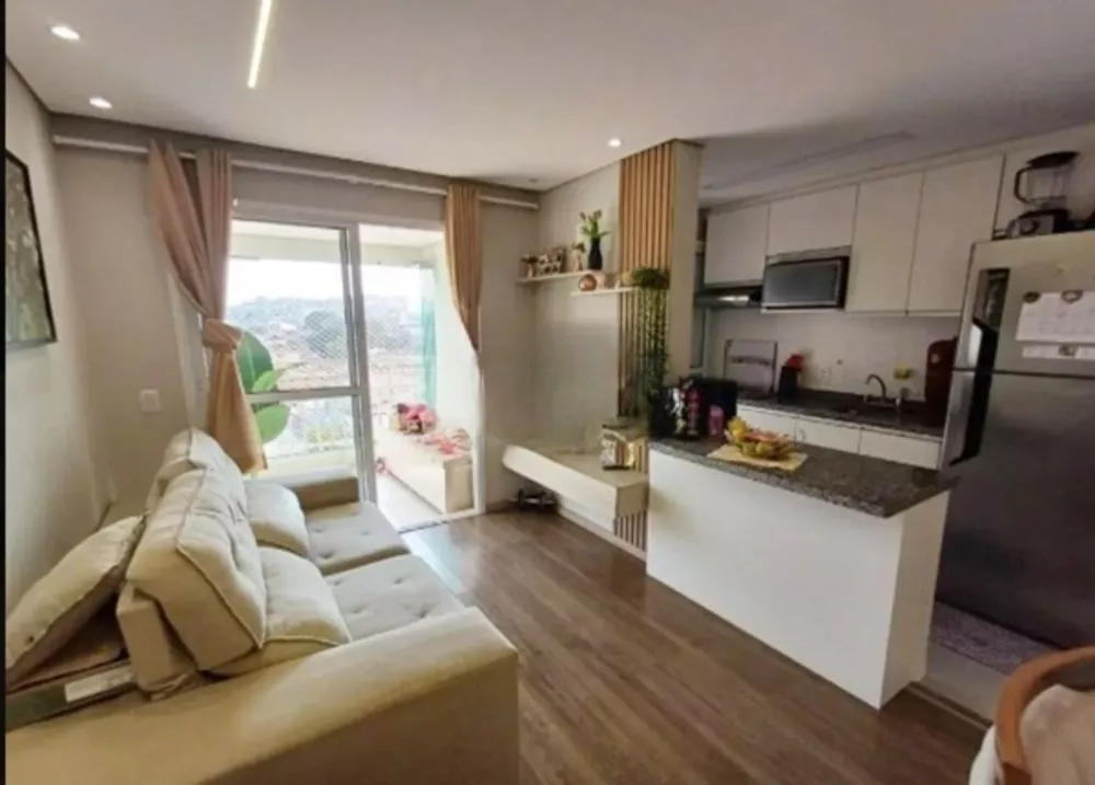 Apartamento à venda com 3 quartos, 74m² - Foto 1