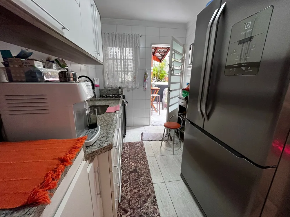 Sobrado, 3 quartos, 238 m² - Foto 3