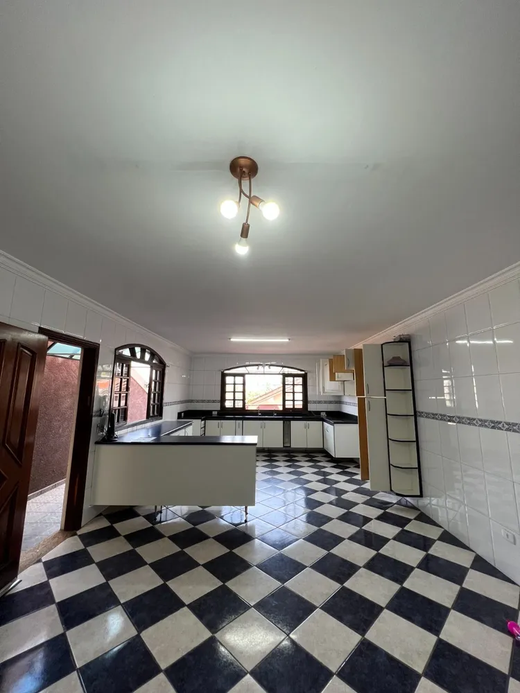 Sobrado, 3 quartos, 270 m² - Foto 4
