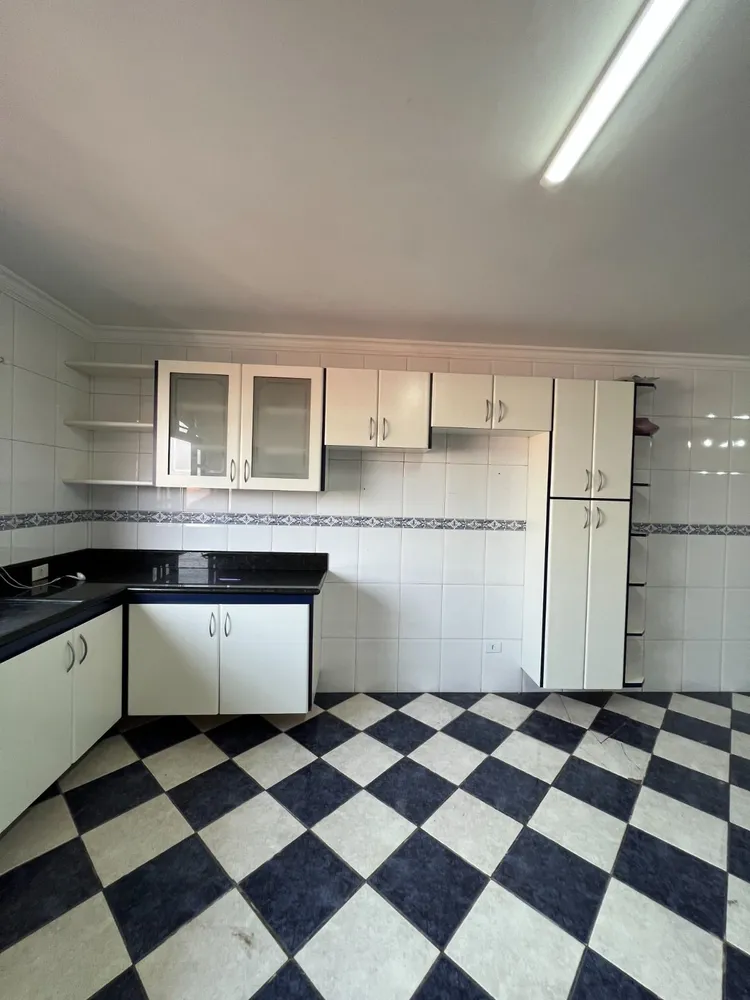 Sobrado, 3 quartos, 270 m² - Foto 8
