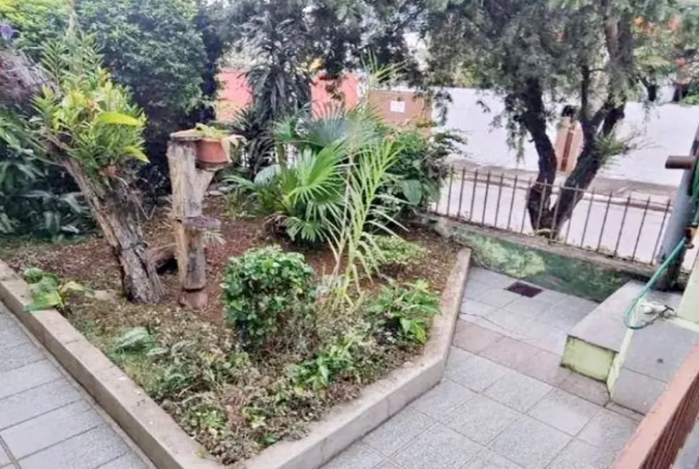 Casa, 5 quartos, 257 m² - Foto 2