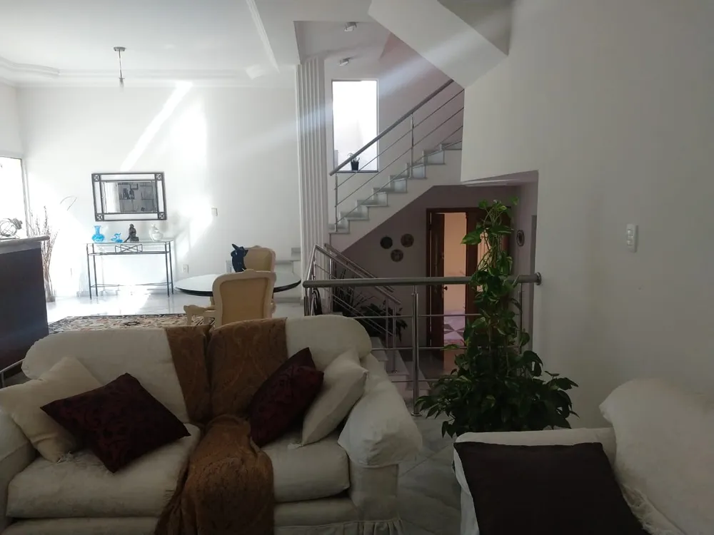 Sobrado, 4 quartos, 540 m² - Foto 2