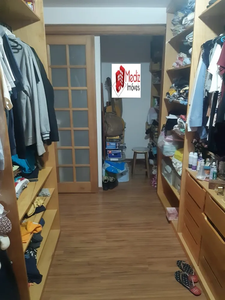 Sobrado, 4 quartos, 377 m² - Foto 1