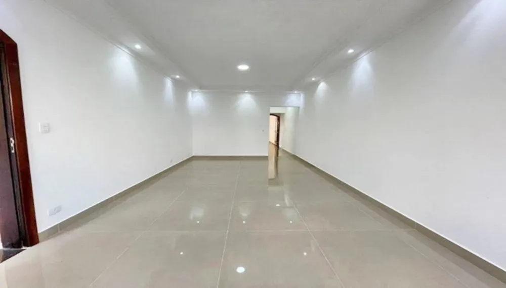 Sobrado, 3 quartos, 240 m² - Foto 2