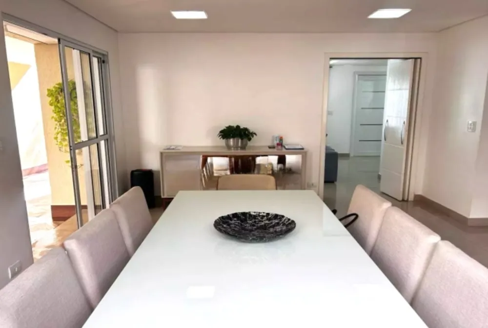 Sobrado, 3 quartos, 250 m² - Foto 1
