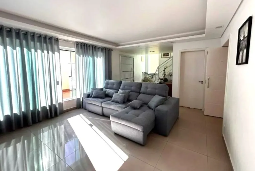Sobrado, 3 quartos, 250 m² - Foto 2