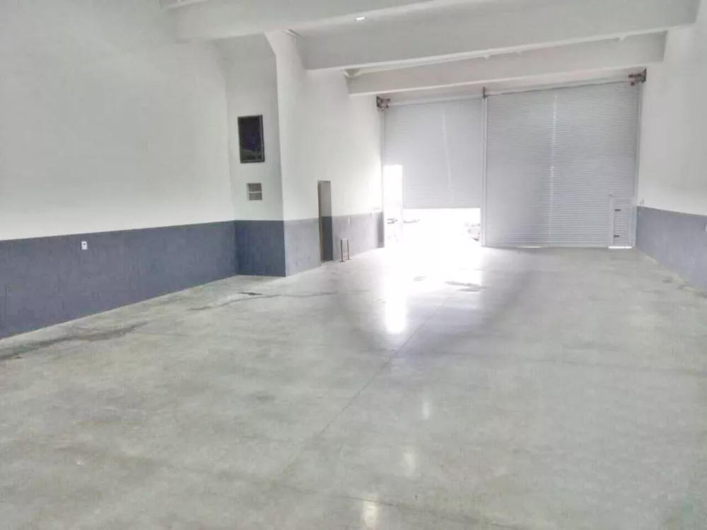 Depósito-Galpão-Armazém à venda, 250m² - Foto 1