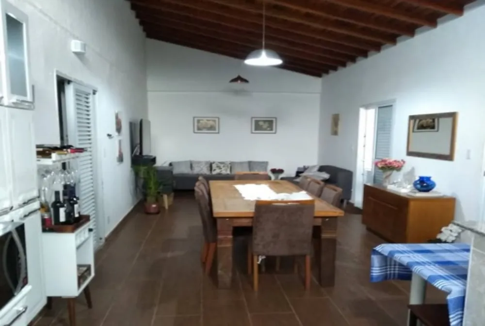Casa, 3 quartos, 300 m² - Foto 2